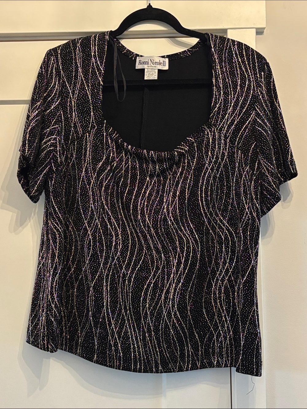 Ronni Nicole Black Short Sleeve Top with Sparkle Wave Stripes